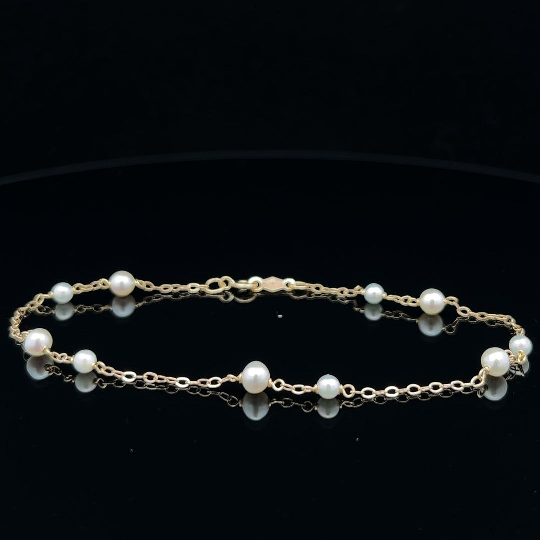 van luna - big & small akoya pearl station bracelet - workshopunderground.com