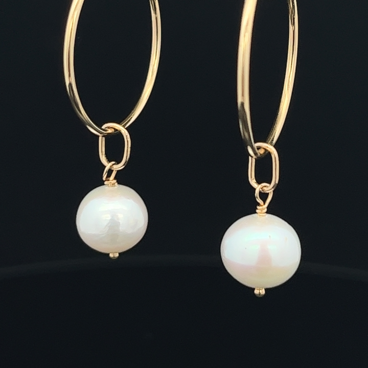 van luna - akoya pearl classic gold hoops - workshopunderground.com