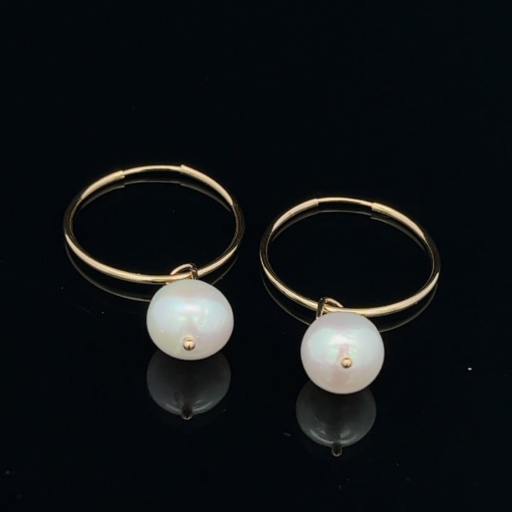 van luna - akoya pearl classic gold hoops - workshopunderground.com