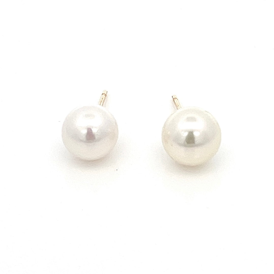 van luna - classic akoya pearl studs - workshopunderground.com