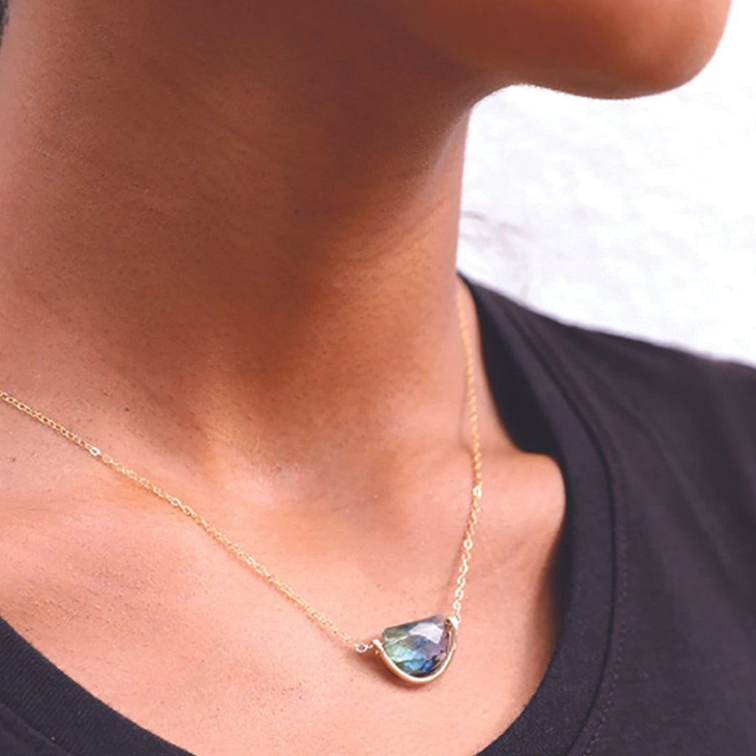 northern lights labradorite gems
