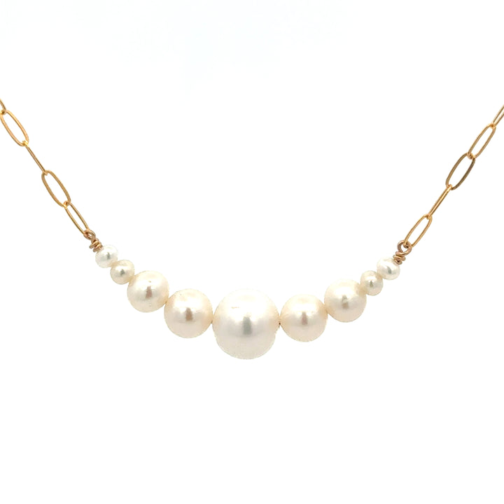 bold graduated pearl bar necklace