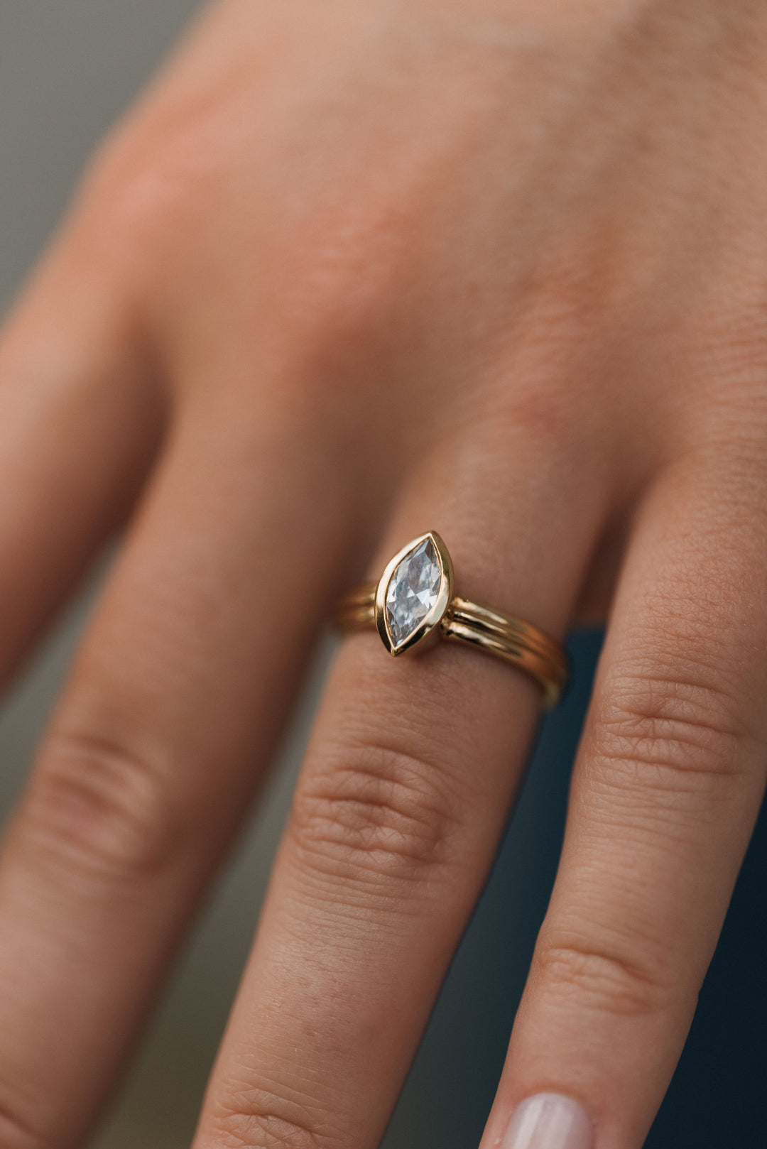 1 ct marquise diamond bezel ribbed engagement ring