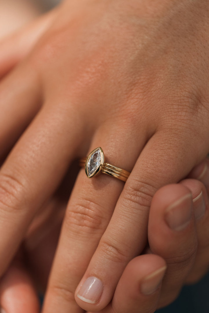 1 ct marquise diamond bezel ribbed engagement ring