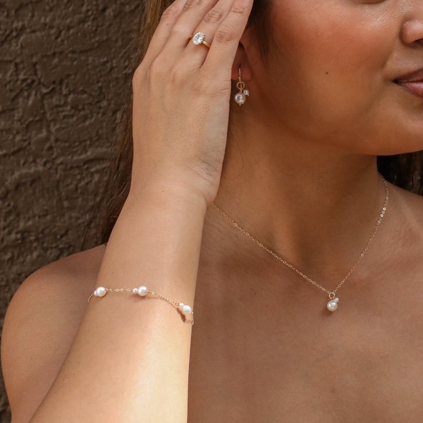 14K van luna - akoya pearl duet three-station bracelet