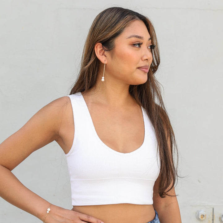 graduated duo pearl and gold bar threader earrings