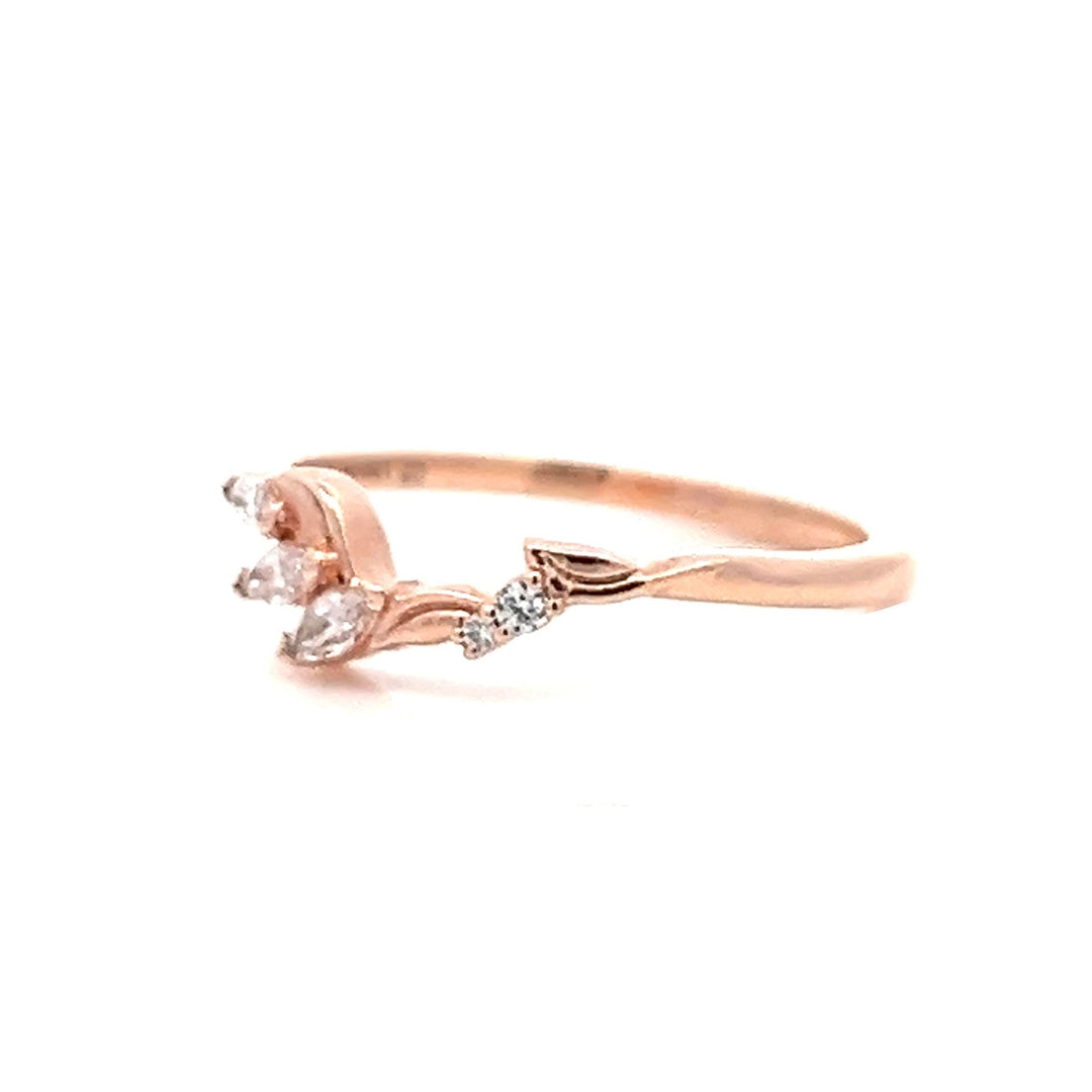 asymmetrical nature-inspired diamond band