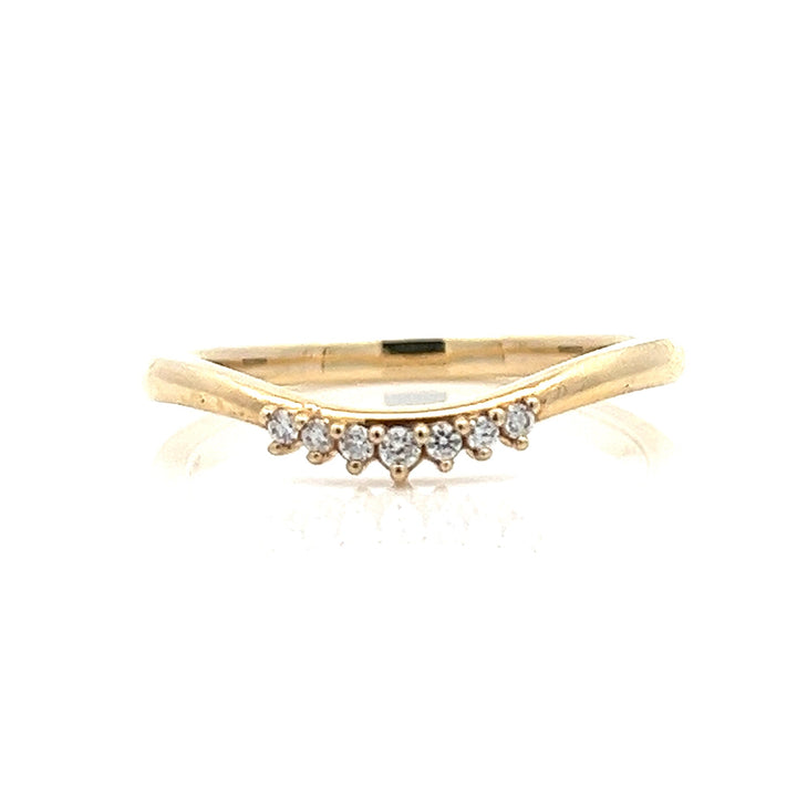 curved 7-diamond band