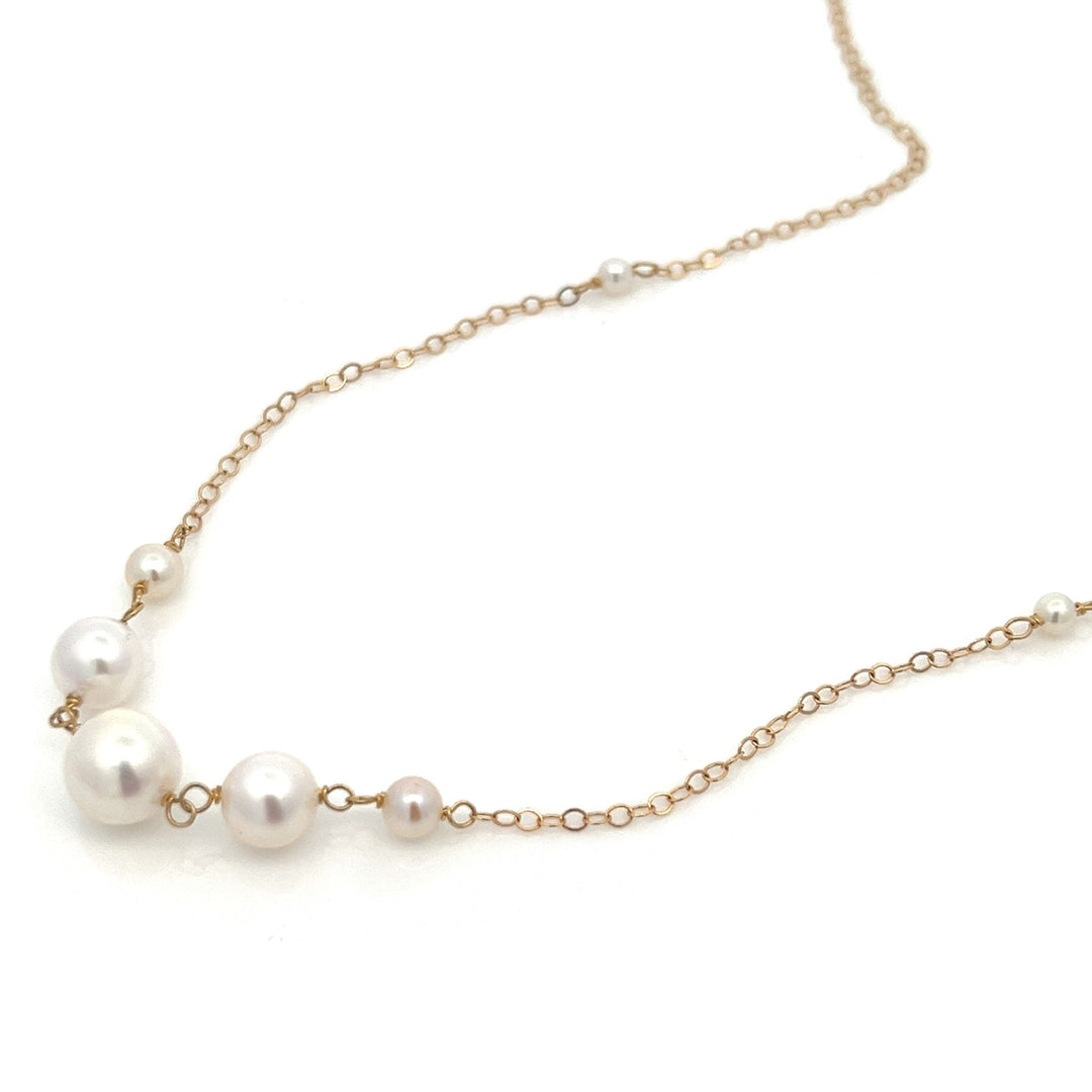 14K van luna - graduated akoya pearl necklace