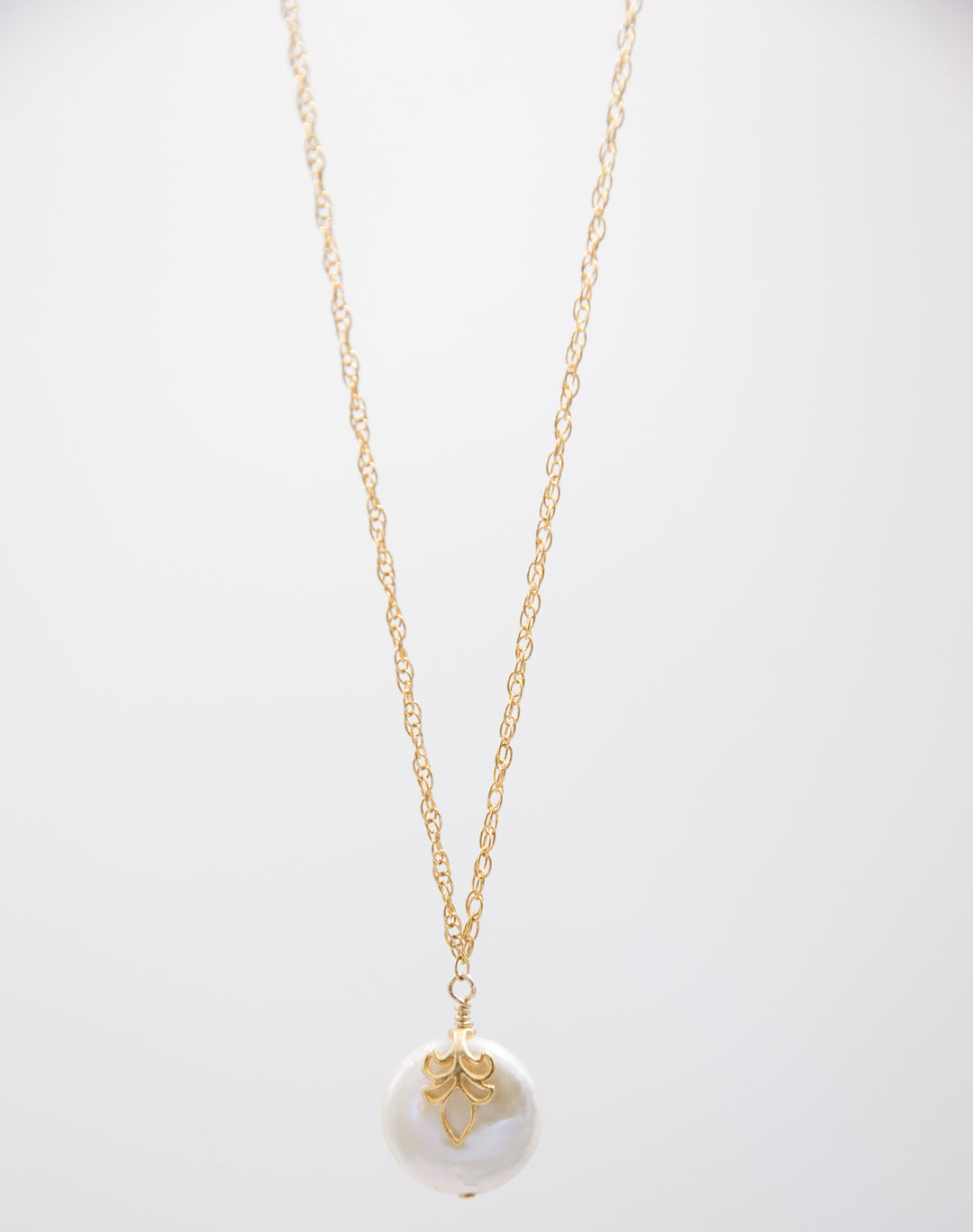 New Deco - coin pearl necklace - rope chain - workshopunderground.com