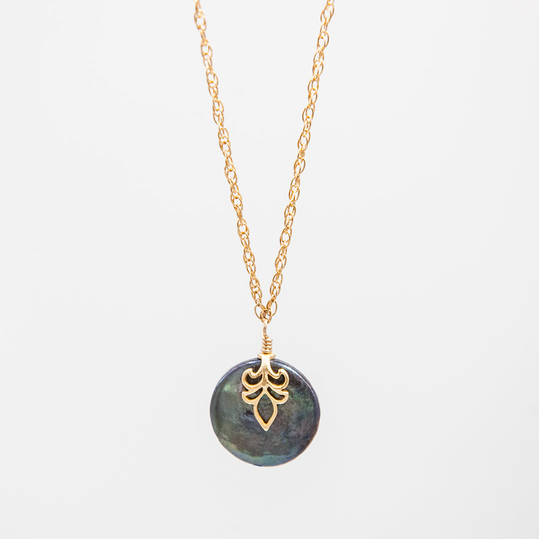 New Deco - coin pearl necklace - rope chain - workshopunderground.com