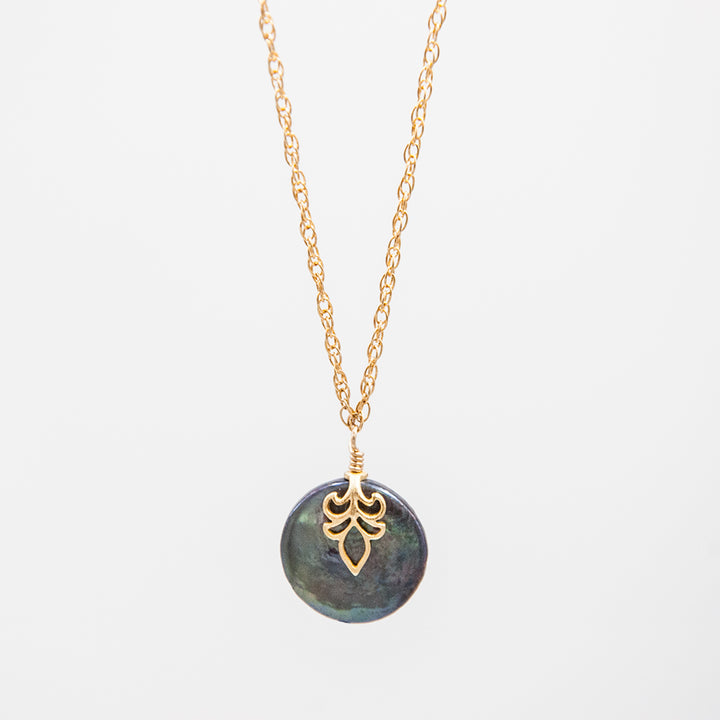 New Deco - coin pearl necklace - rope chain - workshopunderground.com