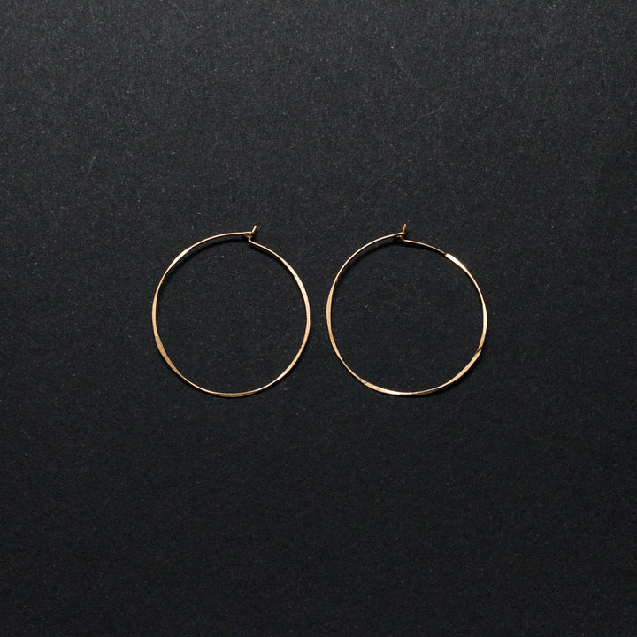 "classico" - artisanal hammered earrings - workshopunderground.com