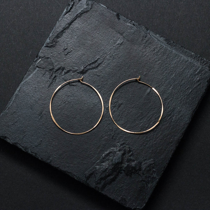 "classico" - artisanal hammered earrings - workshopunderground.com
