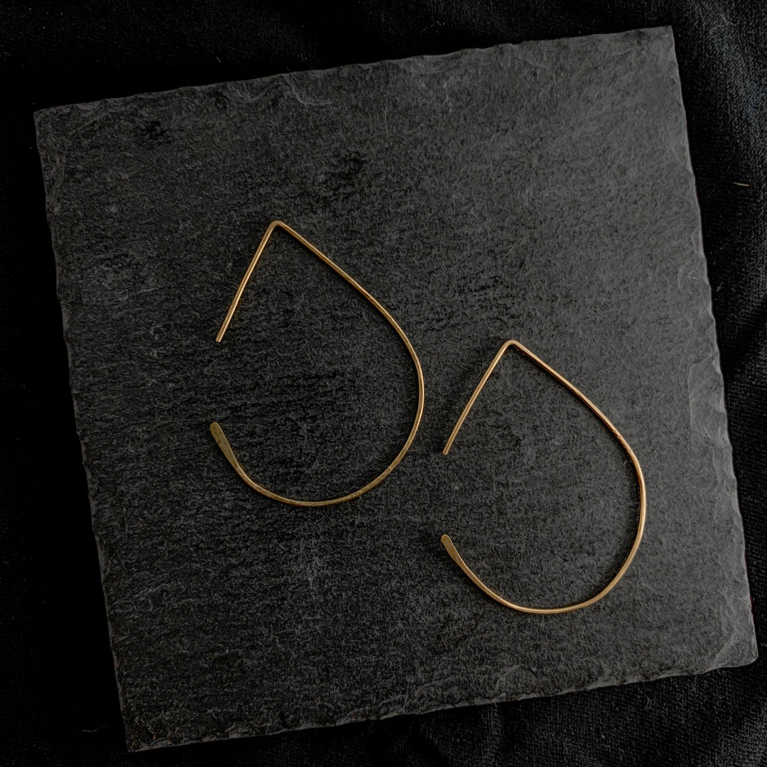 "pera" - artisanal hammered earrings - workshopunderground.com