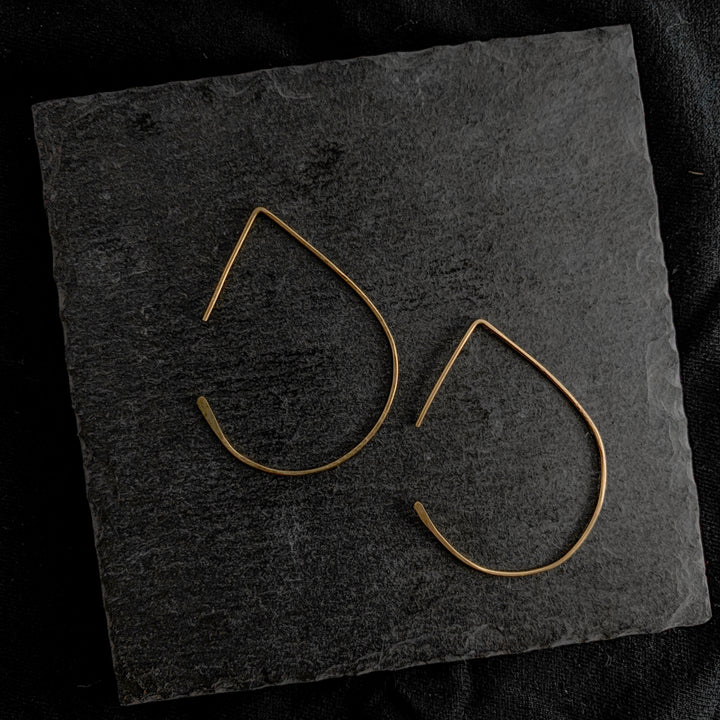 "pera" - artisanal hammered earrings - workshopunderground.com