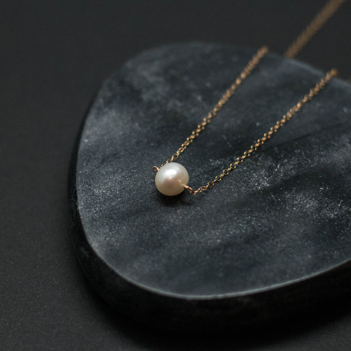 everyday pearl necklace - workshopunderground.com