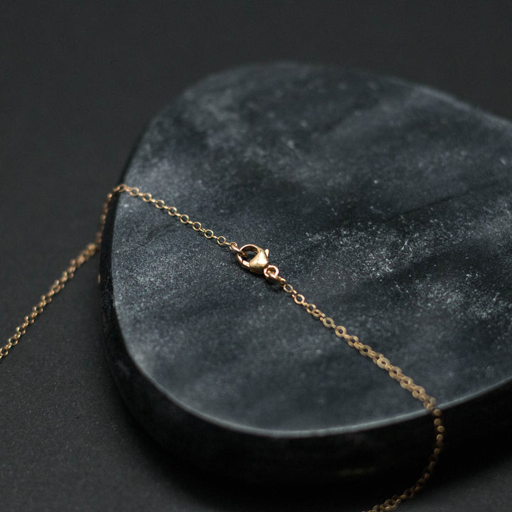pearl trapeze necklace - workshopunderground.com